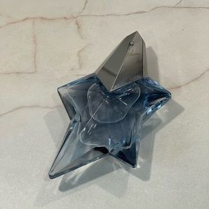 Angel by Thierry Mugler. 95% out of 100.